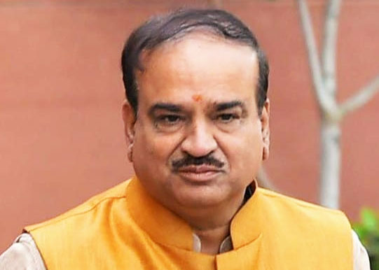 Union Minister Ananth Kumar passes away at 59